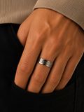 Bague Motif Tressé Argenté en Acier Inoxydable – Taille 20 mm (FR 63)