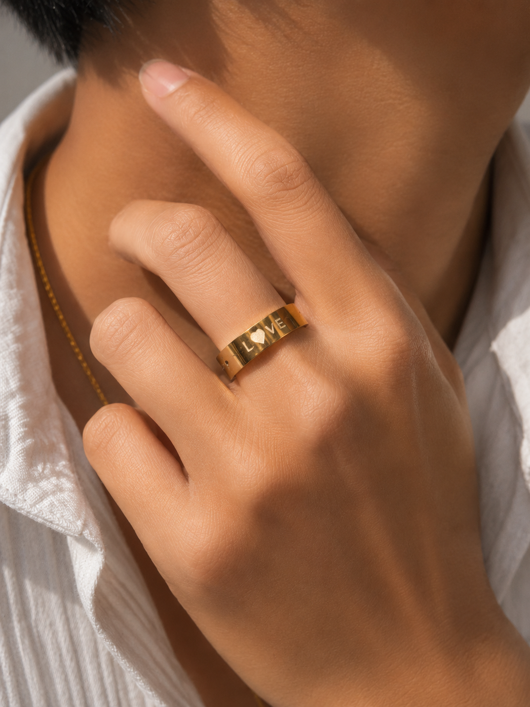 Bague LOVE Cœur Acier Inoxydable Doré – Taille 19 (FR 60)