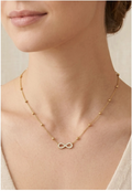 Collier symbole infini en acier inoxydable – Présenté en écrin
